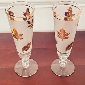 Absolutely Stunning Vintage Libbey Frosted Pilsner Glasses Gold Leaves- Set of 2